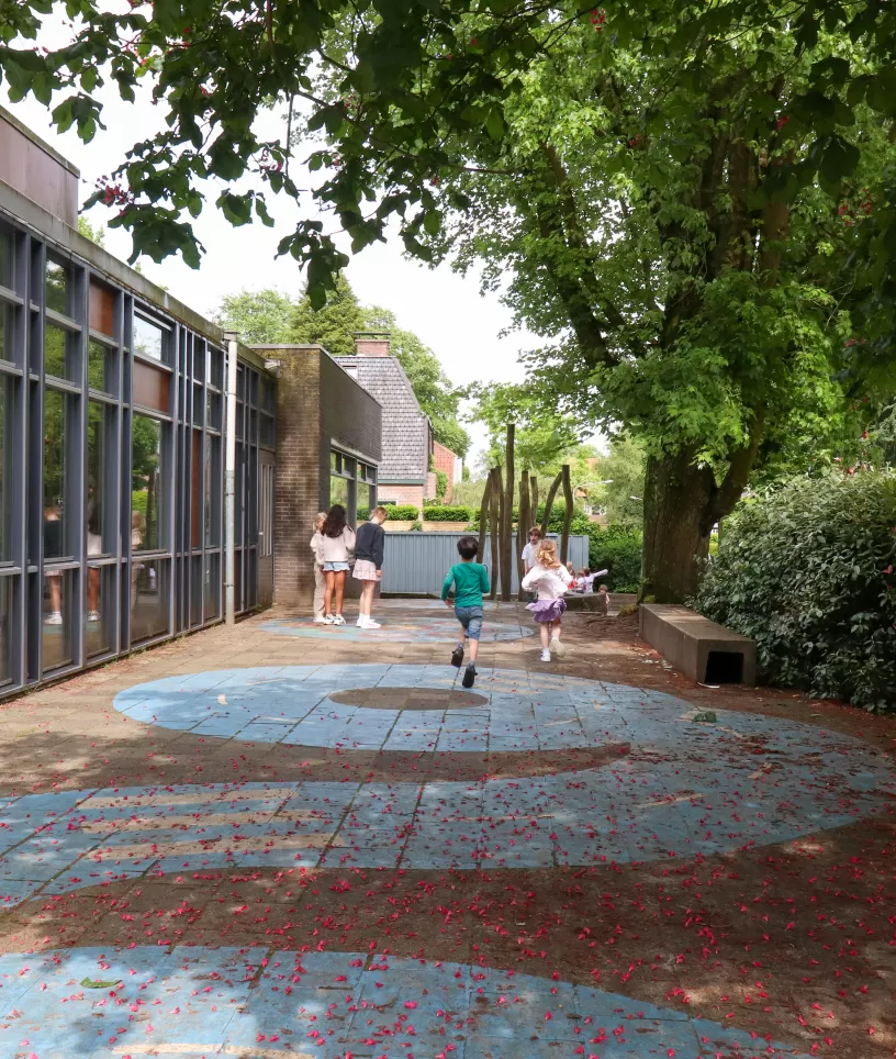 Schoolplein Gigagroen