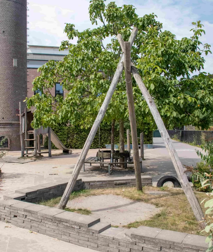 Buitenschoolse opvang Avonturijn buitenspeelplaats