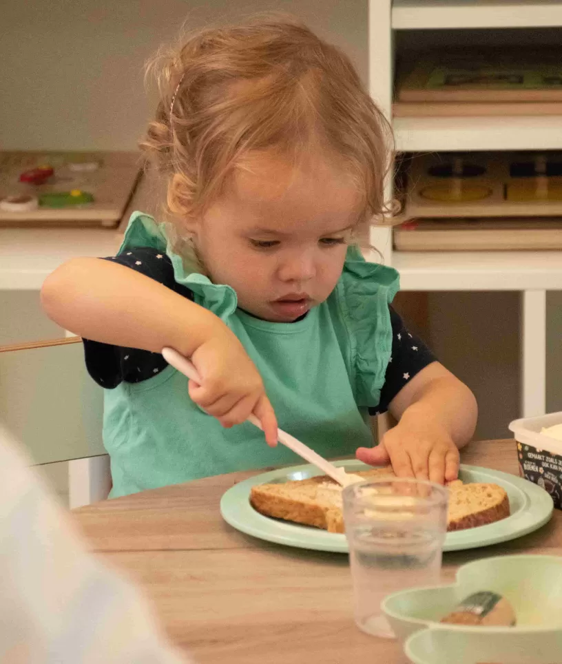 Kind brood smeren